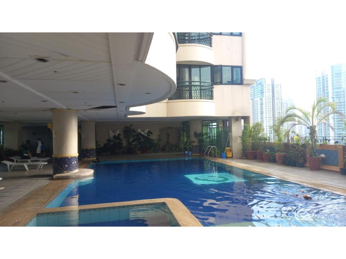 Capital O 914 Makati Palace Hotel Makati City Exterior foto
